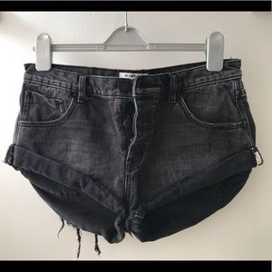 Volcanic Black Oneteaspoon Bandit Shorts